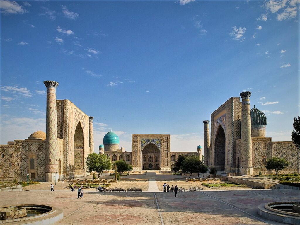 Özbekistan Gezisi: Semerkant, Buhara ve Taşkent’te Görülmesi Gereken Yerler