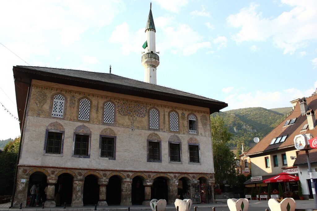 Travnik'teki Alaca Cami