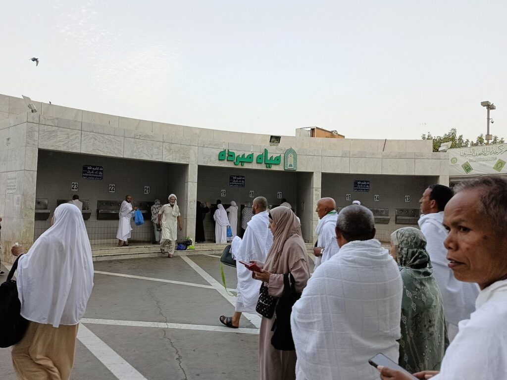 Aisha Mosque in Tan'im, Makkah, where pilgrims enter ihram for Umrah