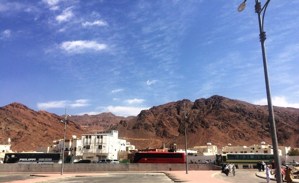 Medine'de Uhud Dağı