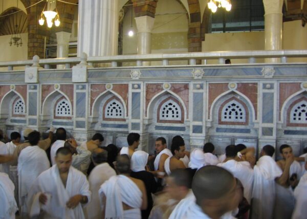 Zemzem Kuyusu Nerede? Hikâyesi, Derinliği ve Bugünkü Durumu